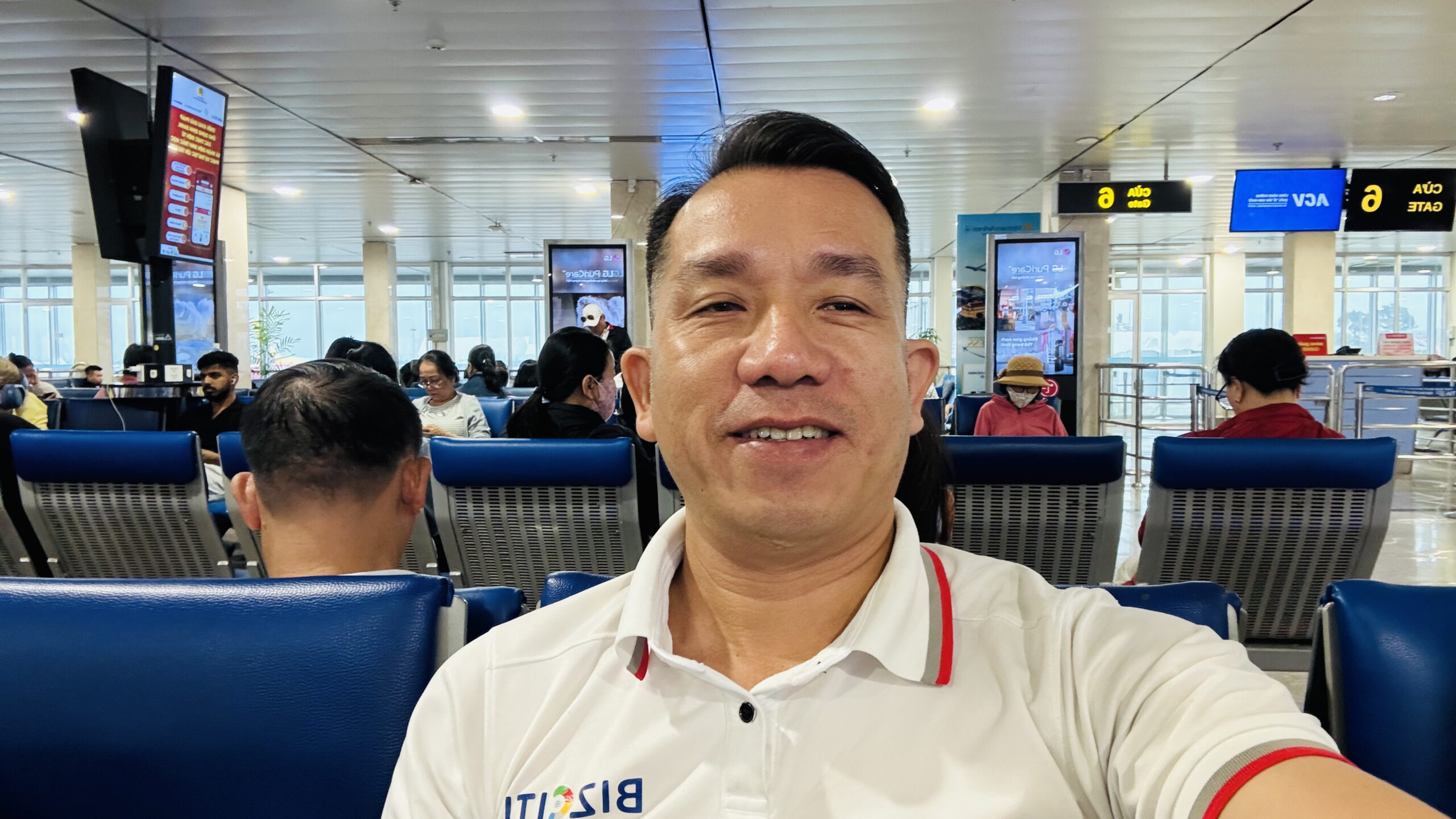 Có Nhà Nhưng Không Có Dòng Tiền: Sai Lầm Phổ Biến Của Người Làm Bất Động Sản Có Nhà Nhưng Không Có Dòng Tiền: Sai Lầm Phổ Biến Của Người Làm Bất Động Sản